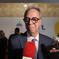 José Mármol agradece dedicatoria de la FILSD; afirma que el homenaje reconoce una generación de escritores