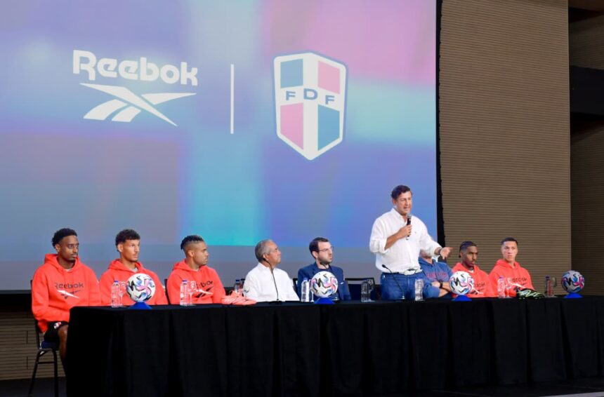 Sedofútbol y Reebok sellan acuerdo para vestir a la Selección Dominicana hasta 2030