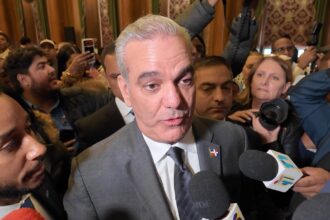 Desde NY Abinader pide a Virgen de Las Mercedes protección para los dominicanos dentro y fuera del país