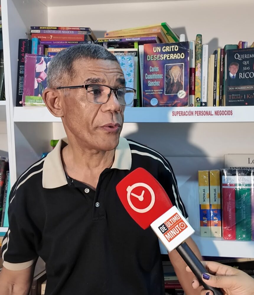 "No es verdad que el dominicano no lee", afirma propietario de Libro Reliquias