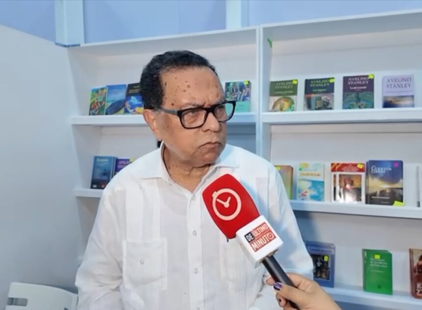 Rafael Peralta Romero afirma que “el dominicano lee y lee mucho” y llama a fomentar el hábito desde la niñez