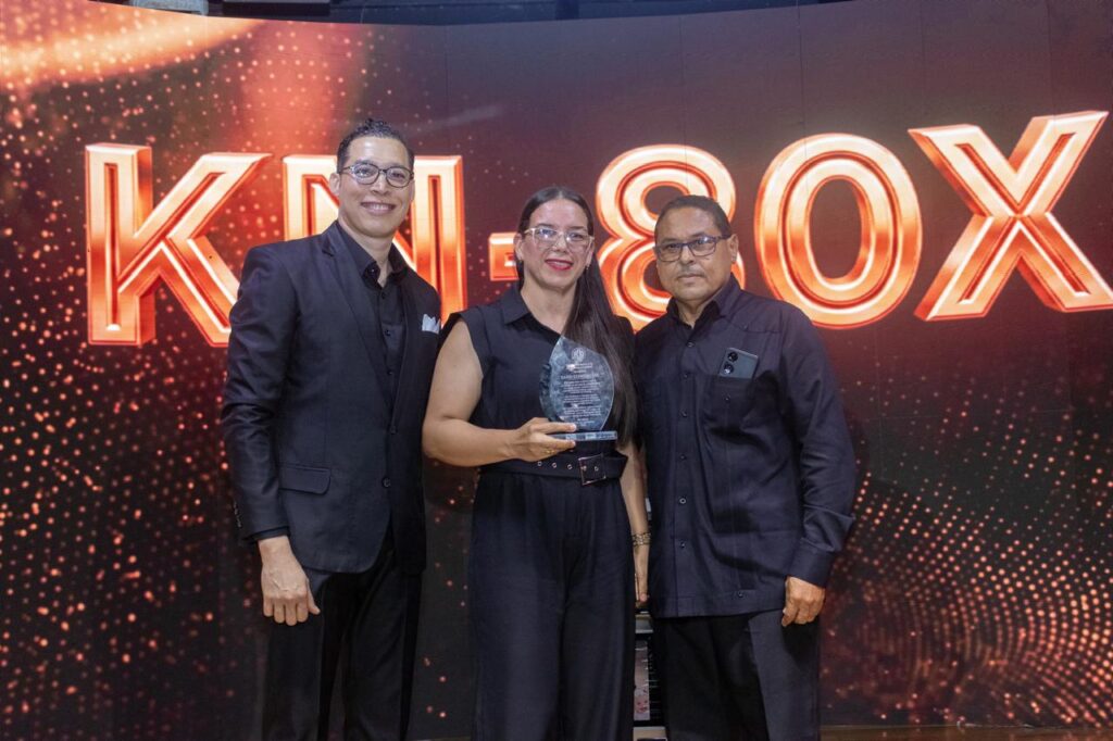 KN GOLD presenta la nueva estufa KN-80X con innovación, potencia y diseño