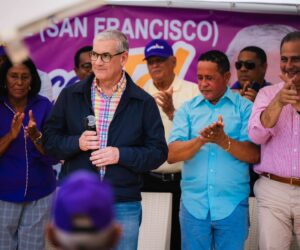 Gonzalo Castillo recorre provincia Duarte y promete impulsar su producción agropecuaria