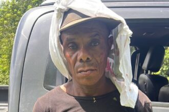 Mujer muere horas después de presunta agresión de su pareja en Chirino, Monte Plata