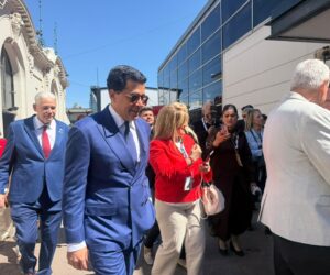 Collado destaca en FIT 2026 encuentro con 800 agentes de viajes en Argentina