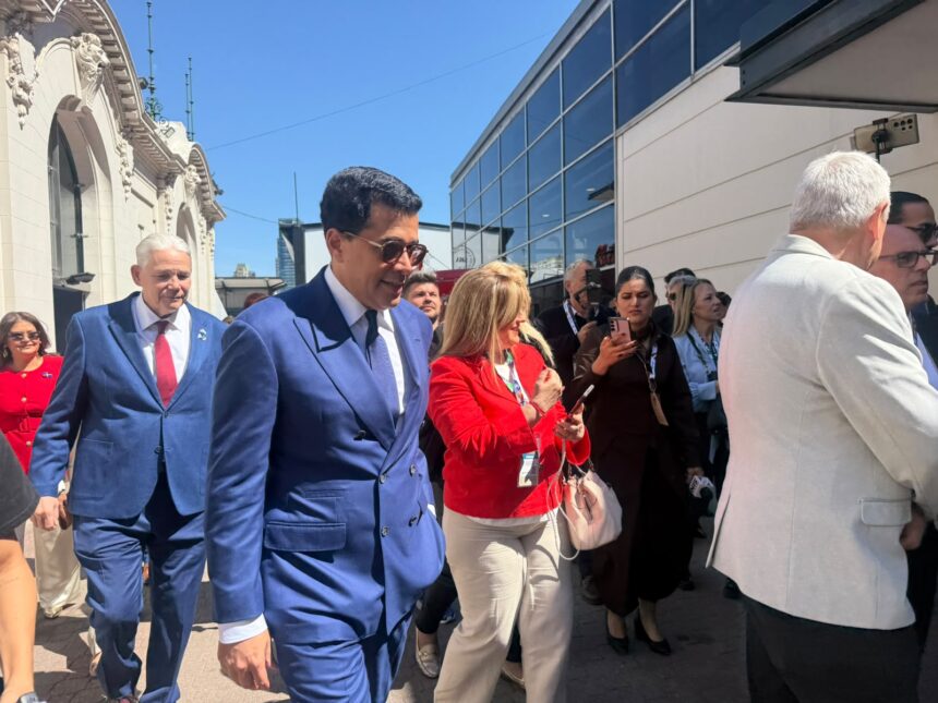 Collado destaca en FIT 2026 encuentro con 800 agentes de viajes en Argentina
