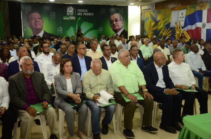Fuerza del Pueblo fortalece su estructura nacional de Medio Ambiente y acredita a más de 60 vicesecretarios