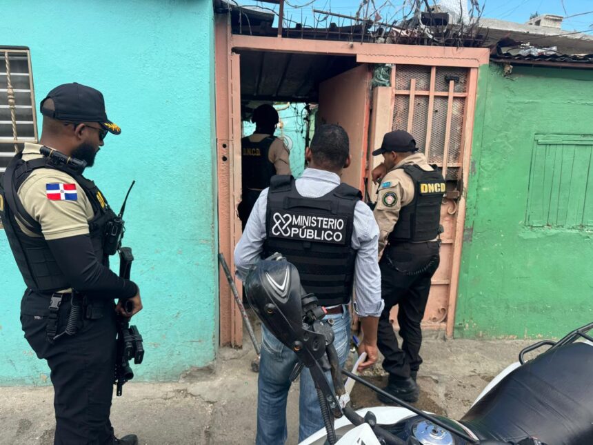 DNCD intensifica operativos contra el microtráfico y ocupa más de 32 kilos de presuntas drogas