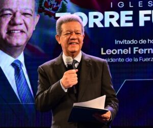 Leonel afirma que la labor de las iglesias es “imprescindible” y asegura que “es necesario volver el rostro hacia Dios”