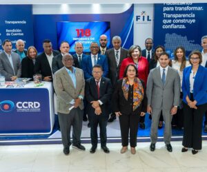 Cámara de Cuentas lanza historietas educativas en la Feria del Libro 2026