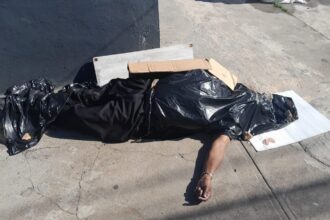 Identifican hombre que murió tras desplomarse en una calle del Ensanche Ozama