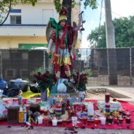 Devotos celebran el Día de San Miguel con fe y tradición en la Zona Colonial