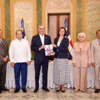 La Organización para la Cooperación y el Desarrollo Económicos (OCDE) presentó el Estudio de Integridad de la República Dominicana.