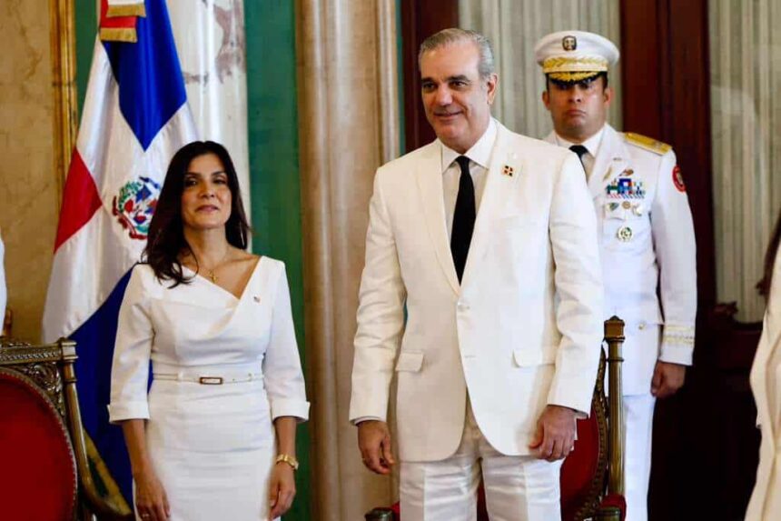 Trump elogia a Abinader durante actividad por la Herencia Hispana en la Casa Blanca