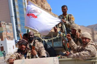 Fuerzas Armadas de Yemen lanzan contraofensiva tras avance de los hutíes en zonas estratégicas