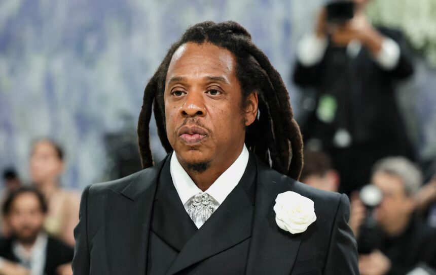 Mujer que acusó a Jay-Z de violación se retracta: «Nunca me reuní con él»