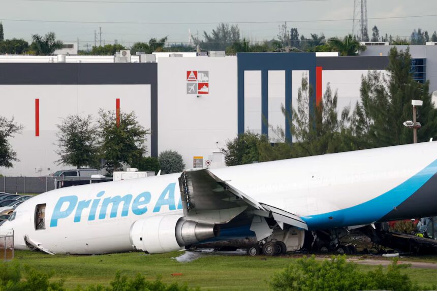 Vuelos suspendidos y demoras: cómo opera el Aeropuerto Internacional de Miami tras el accidente de un avión de Amazon