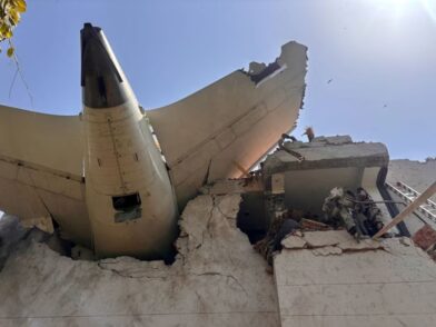 Confirmaron el positivo por drogas del piloto de Air India del vuelo que perdió altitud y dejó 24 heridos