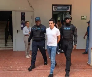 Prisión preventiva para tres colombianos acusados de sedar y robar a sus víctimas