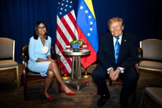 Trump y Delcy Rodríguez sellan su alianza con un encuentro inédito en Nueva York