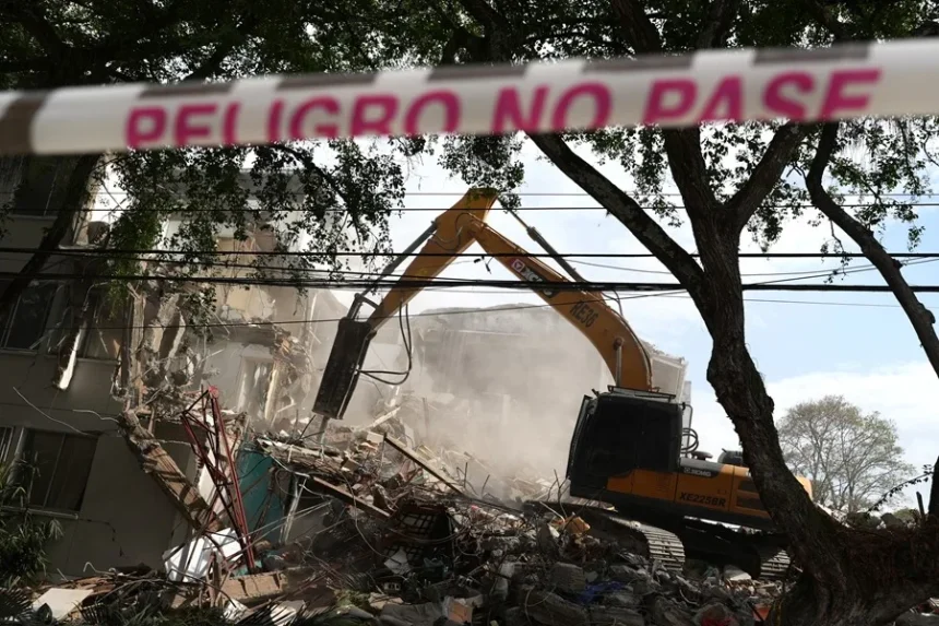 Cali inicia demolición de edificios afectados por el terremoto Colombia de magnitud 7,4