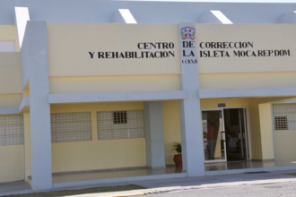 Riña dentro de cárcel de Moca deja un interno muerto a causa de varias estocadas