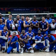 Cuba celebra la vuelta de su selección de voleibol masculino al escenario olímpico