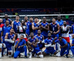 Cuba celebra la vuelta de su selección de voleibol masculino al escenario olímpico
