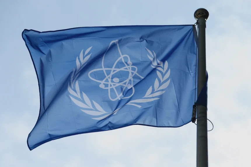 El organismo de control nuclear de la ONU informa sobre Irán al Consejo de Seguridad de la ONU por primera vez en 20 años