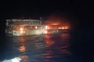 Cinco muertos y 87 desaparecidos en Filipinas tras el incendio de un barco de pasajeros