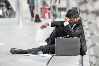 El desempleo de la OCDE baja al 4,9 % en julio, mínimo en un año