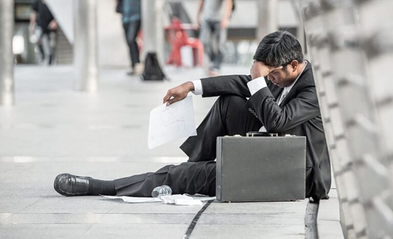 El desempleo de la OCDE baja al 4,9 % en julio, mínimo en un año