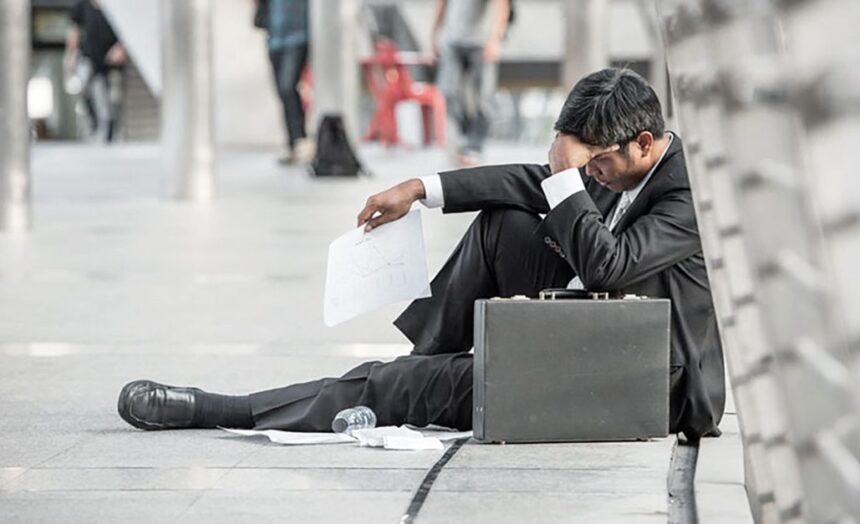 El desempleo de la OCDE baja al 4,9 % en julio, mínimo en un año