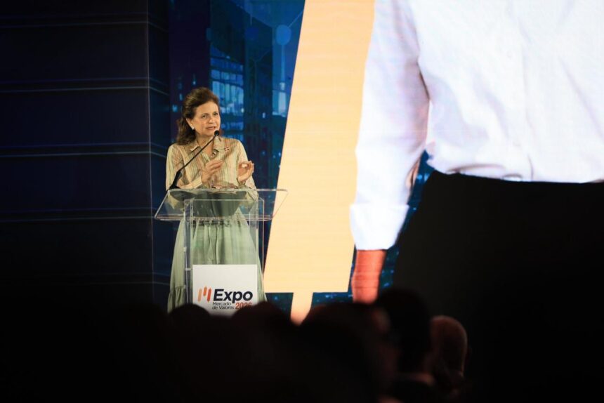 Raquel Peña destaca el mercado de valores como aliado para impulsar la inversión y el desarrollo