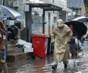 Emiten órdenes de evacuación para cerca de 41.000 personas en Japón por fuertes lluvias