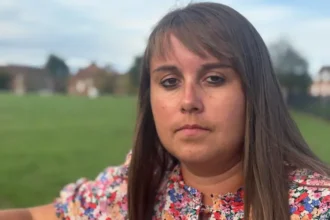 Mujer recibió quimioterapia durante 11 años y luego descubrió que nunca tuvo cáncer