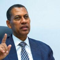 Guido Gómez Mazara muestra desembolso de RD$59.9 millones para sistema de alertas