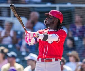 Elly de la Cruz conecta su jonrón 28 y lidera triunfo de los Rojos sobre los Dodgers
