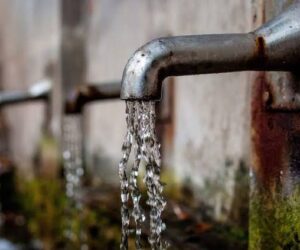 Diputada Rafaela González lleva al Congreso crisis de agua que afecta a Los Alcarrizos