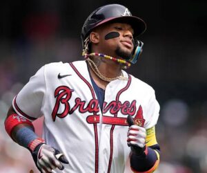 Ronald Acuña Jr. hace historia y se convierte en el más rápido en alcanzar el 200-200 en Grandes Ligas
