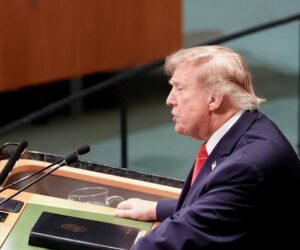 Trump acusa a México de ser “epicentro” del narcotráfico y exige medidas contra los carteles