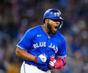 Vladimir Guerrero Jr. regresa al lineup de Toronto para el Juego 1 ante Baltimore