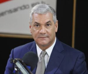 Gonzalo Castillo sobre aspiraciones de Alofoke: “Él es dominicano y tiene derechos”