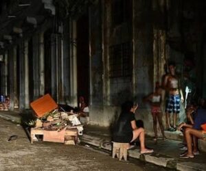 Cuba recupera más de la mitad de su sistema eléctrico tras nuevo apagón nacional