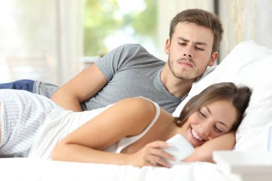 Infidelidad emocional vs. infidelidad sexual: ¿cuál afecta más a una relación?