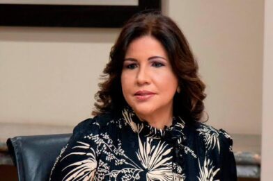 Doce pesos más en apenas 8 días”: Margarita Cedeño cuestiona alza de combustibles
