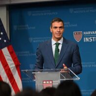 Estudiantes de Harvard preguntan a Sánchez por la corrupción en España y el caso Pegasus