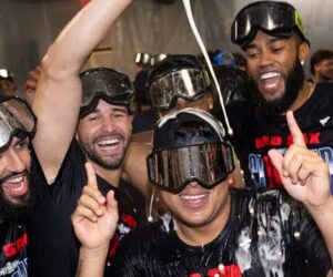 Medias Rojas aseguran su boleto a los playoffs tras remontada histórica