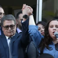Un juez cierra el caso por fraude y lavado contra expresidente de Honduras indultado en EE.UU.