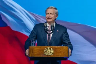 Kast valora el «respeto» ante las diferencias políticas tras la polémica del Foro Madrid